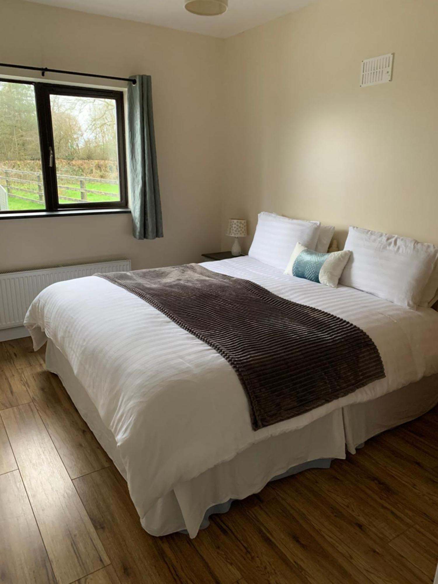 Kits Lodge Crover Cavan Luaran gambar